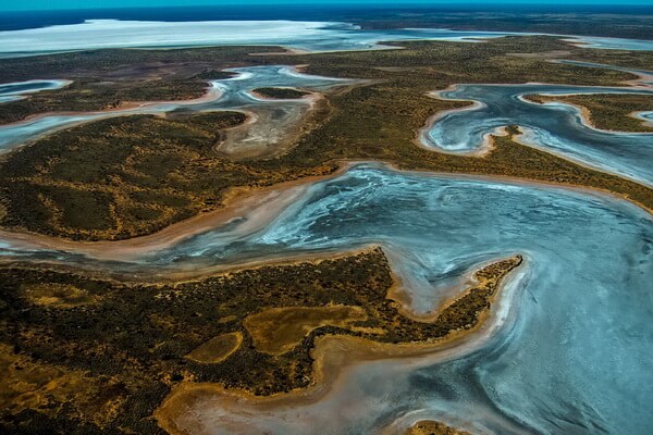 Самые крупные озёра Австралии с фото и описанием - Маккай