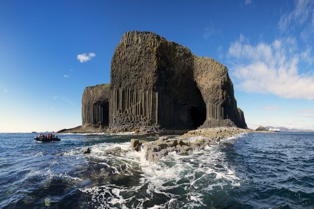 Фингалова пещера в Шотландии - история открытия, интересные факты, туризм