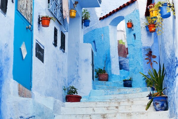 Города с цветными домами с фото и описанием - Шефшауэн в Марокко