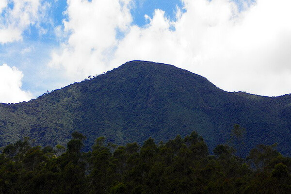 Самые высокие горы Шри-Ланки с фото и описанием - Тотаполаканда