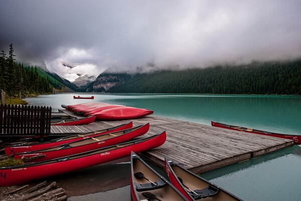 Озеро Луиз в Канаде - красивые фото