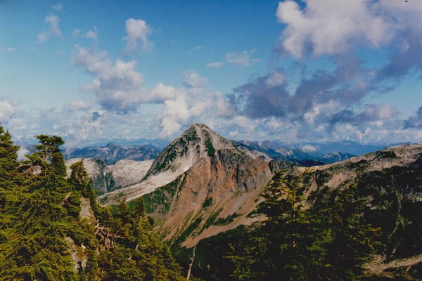 Горы Канады - Лукейния (англ. – Lucania) и Стил (англ. – Steele)