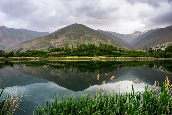 Красивые озёра Ирана с фото и описанием - Озеро Ован