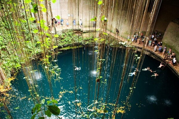 Естественные ванны в природе - Сенот Ик-Киль, Мексика