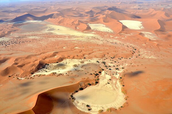 Пустыни и полупустыни Африки с фото и описанием - Мосамедес 