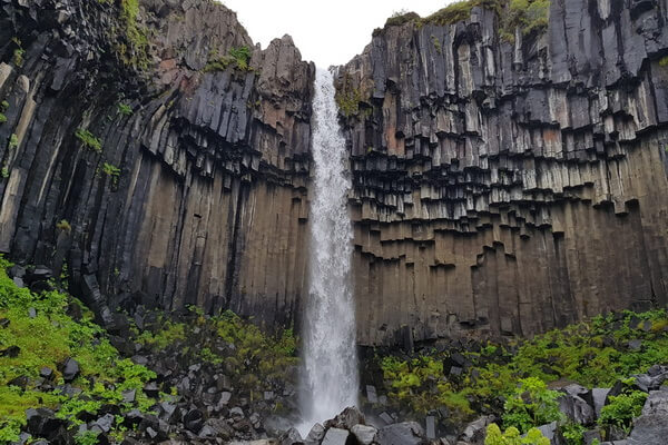 Красивейшие водопады Исландии с фото и описанием - Свартифосс